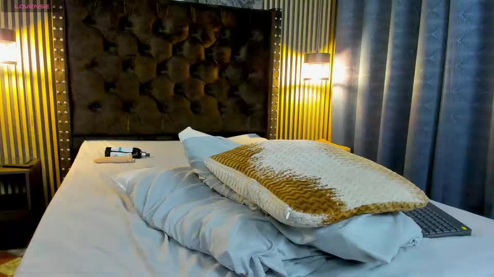 danibell_sweet Webcam Chat June 25, 2026