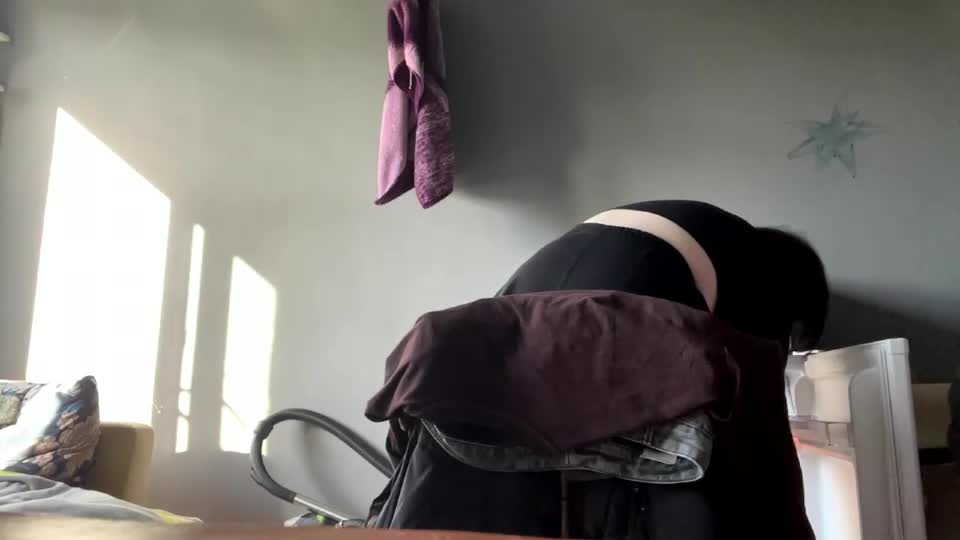 earthascritchfield Webcam Chat June 25, 2026