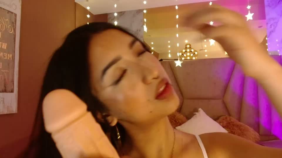 megan_saint Webcam Chat June 28, 2026
