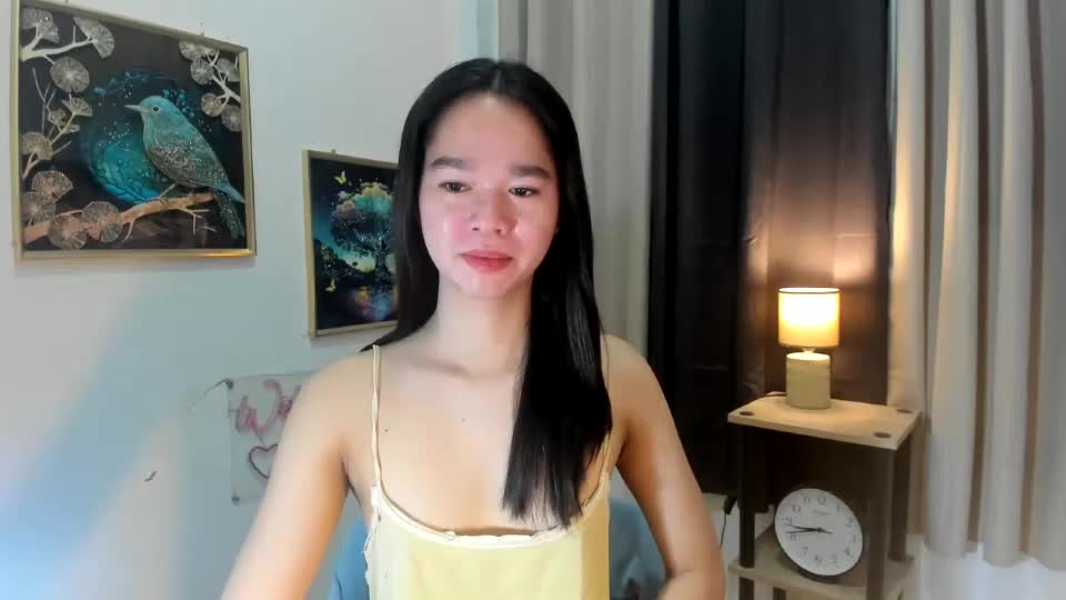 yourtinybunny Webcam Chat June 25, 2026