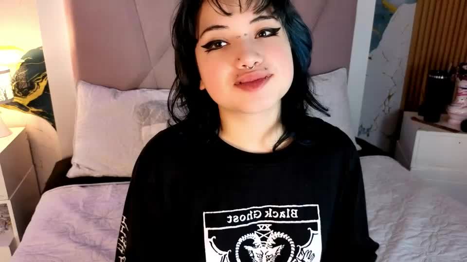 sienna_desiree Webcam Chat June 25, 2026