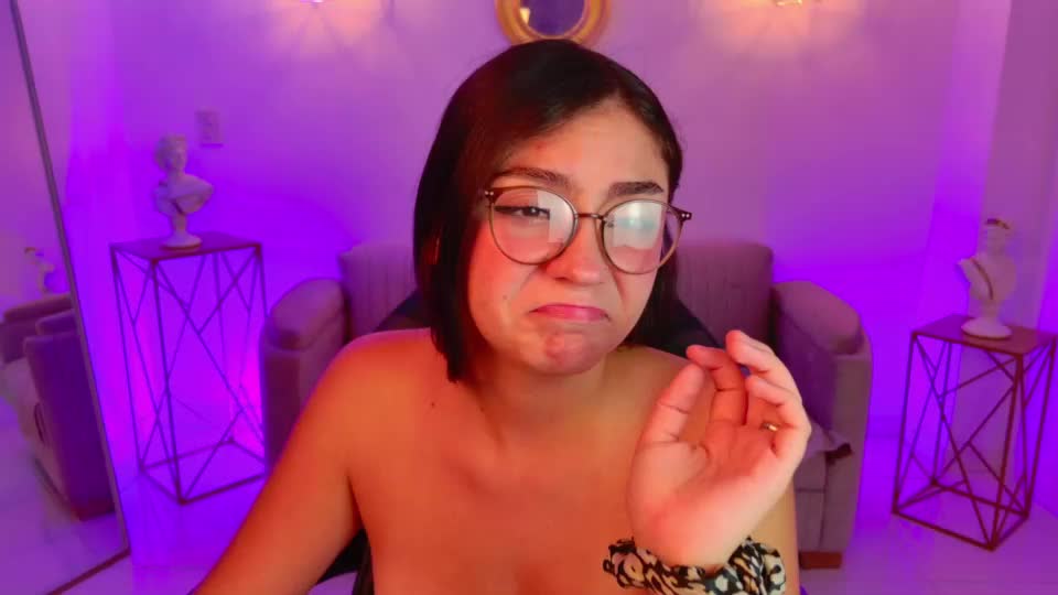 gia_capri Webcam Chat June 25, 2026