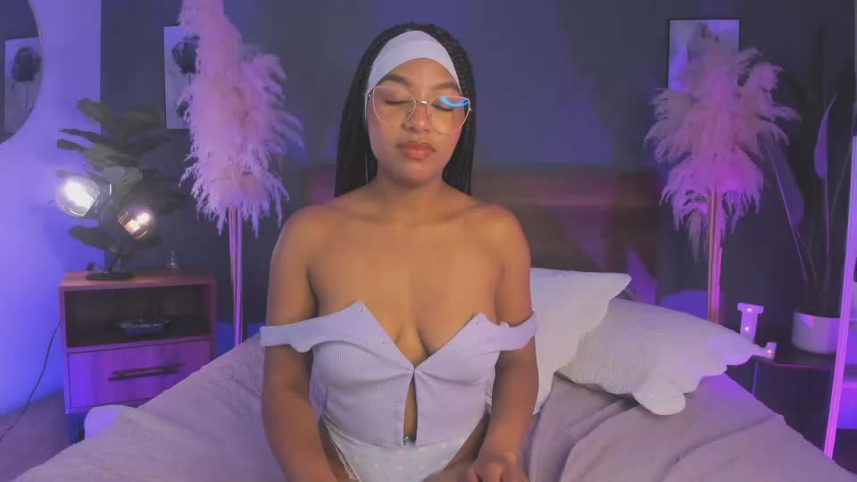 lynncute Webcam Chat June 25, 2026
