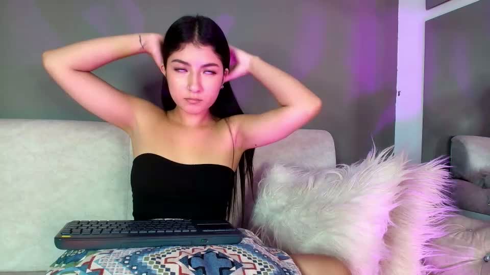 zoee_8 Webcam Chat June 25, 2026