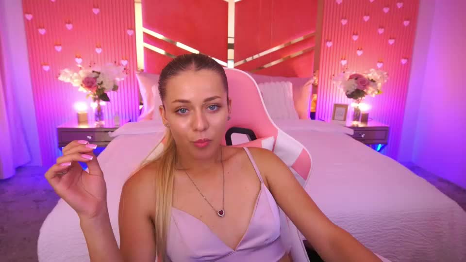 loveedove Webcam Chat June 25, 2026