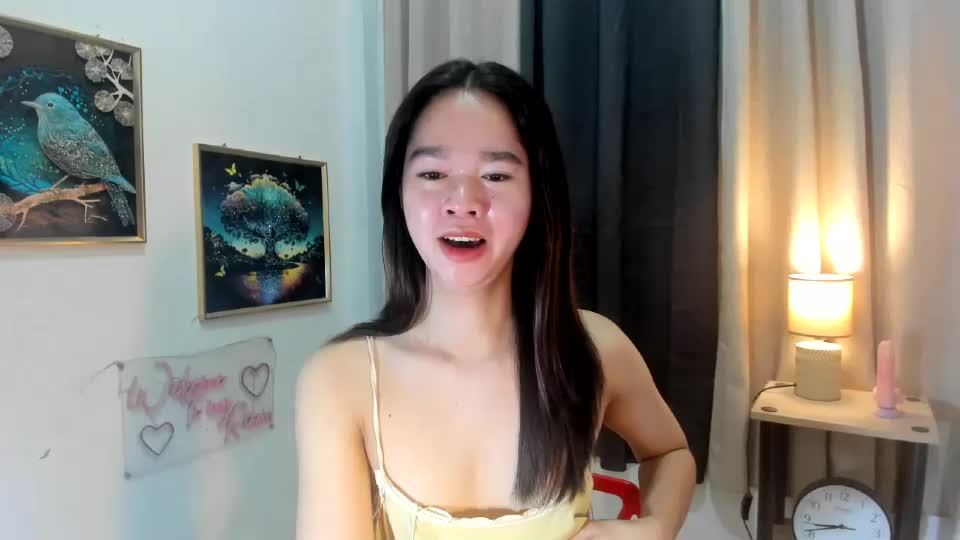 yourtinybunny Webcam Chat June 27, 2026