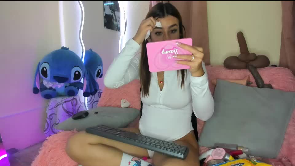 emily__dee Webcam Chat June 27, 2026