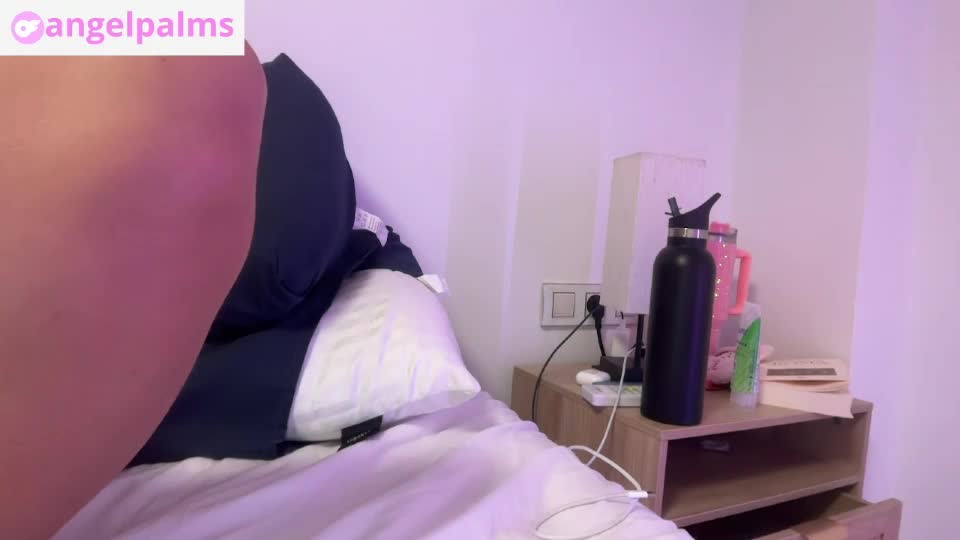 kikibae2 Webcam Chat June 24, 2026