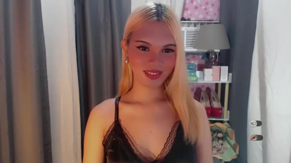 yourlovekylie Webcam Chat June 25, 2026