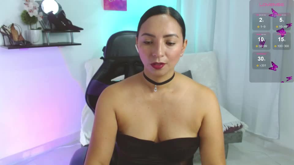 emmi_cam Webcam Chat June 26, 2026