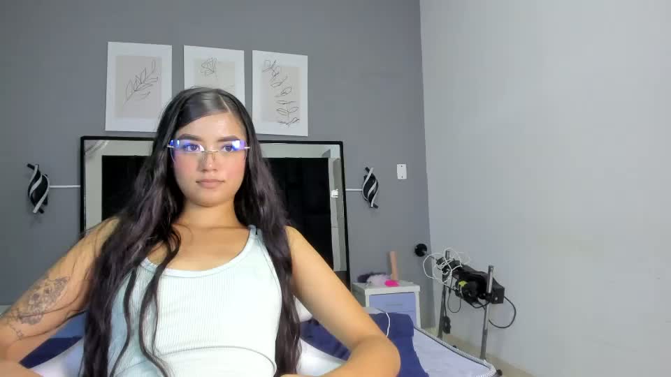 jade_lovv Webcam Chat June 27, 2026