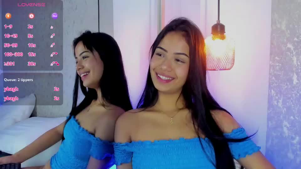 gaby_moonn Webcam Chat June 25, 2026