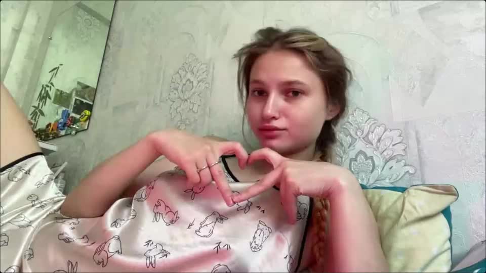 crystalstipp Webcam Chat June 25, 2026