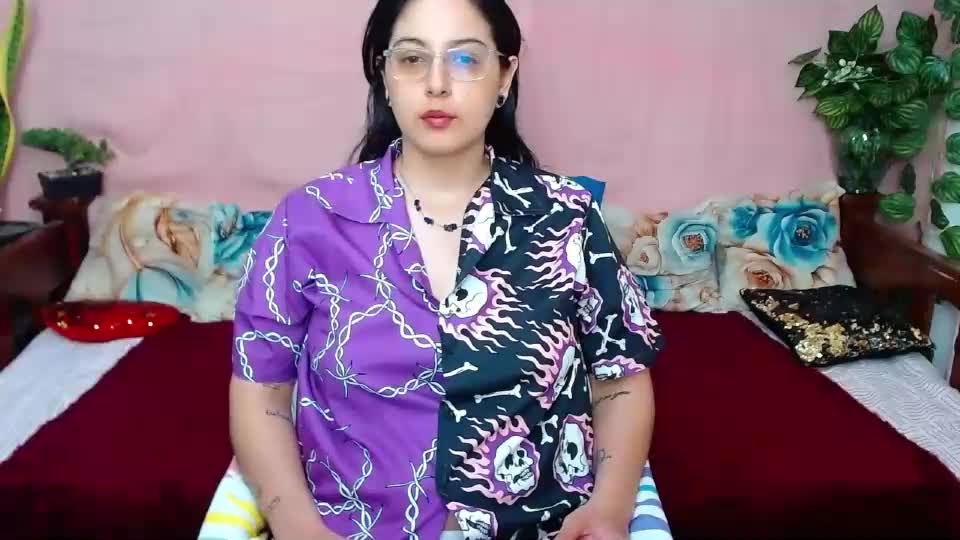 sasha_blondi Webcam Chat June 25, 2026
