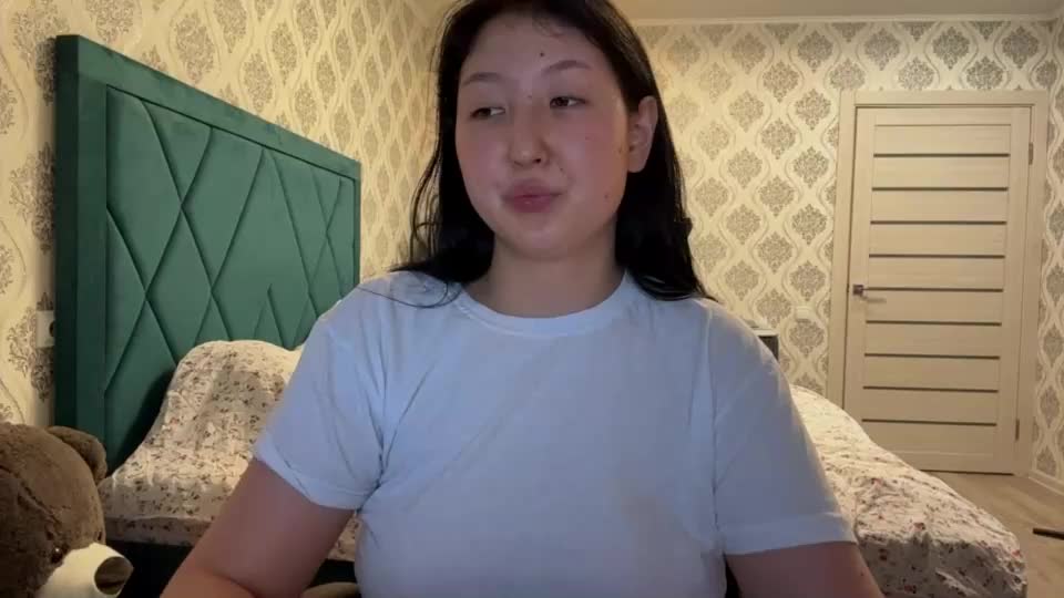 ameliya_kim Webcam Chat June 25, 2026