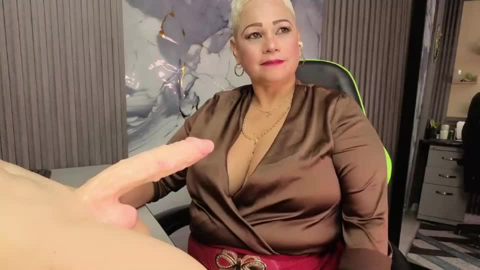 gianellacox Webcam Chat June 25, 2026
