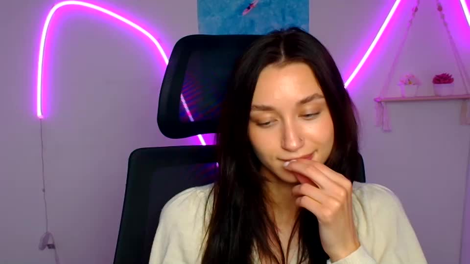 tayavibe Webcam Chat June 24, 2026