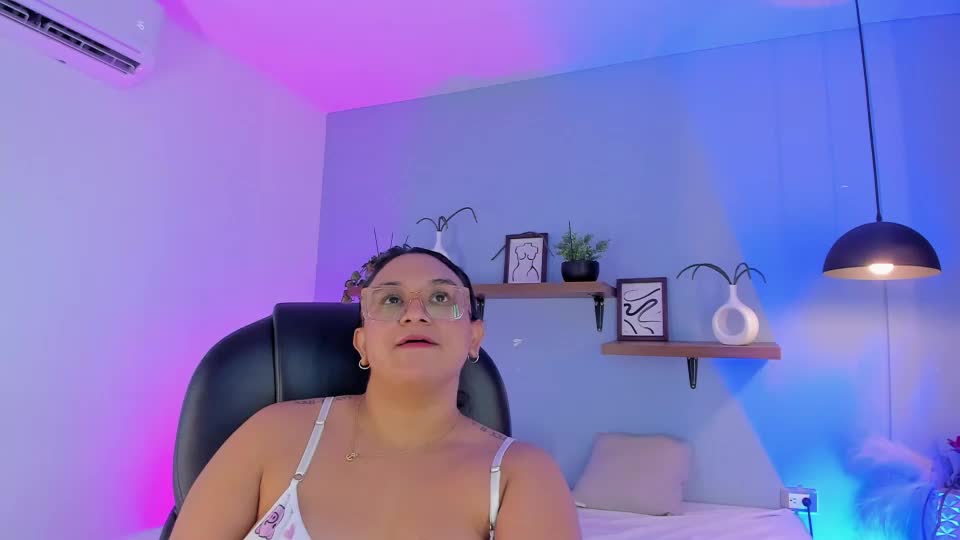 tianacortes Webcam Chat June 25, 2026