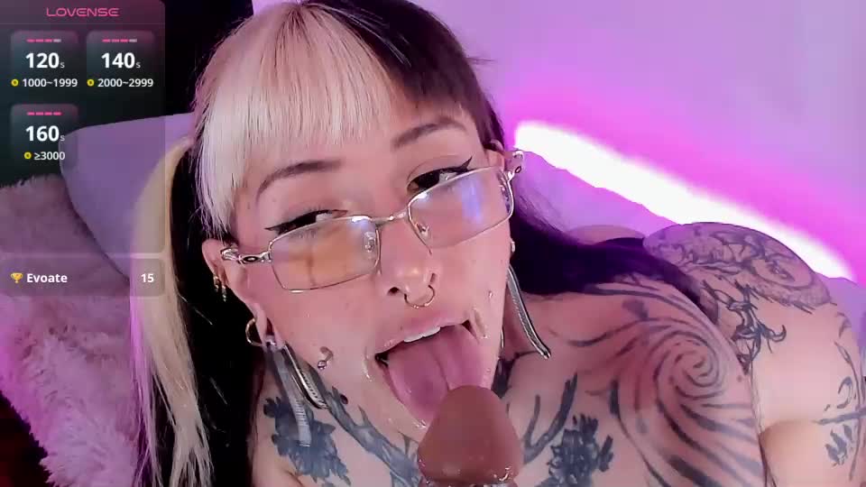 hollyhodsonx Webcam Chat June 26, 2026
