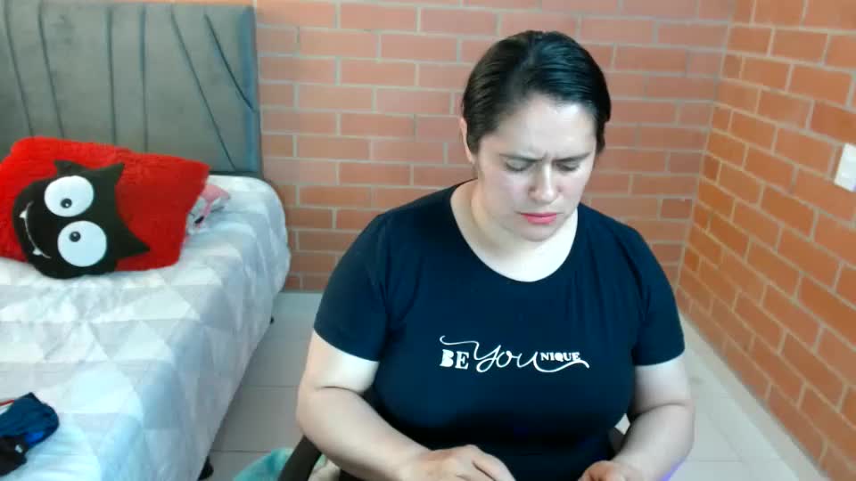 paula__117 Webcam Chat June 27, 2026