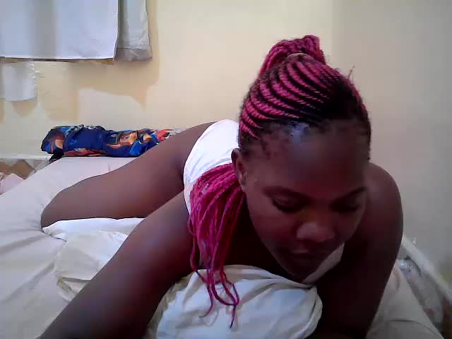 pretty_tiffany7 Webcam Chat June 25, 2026
