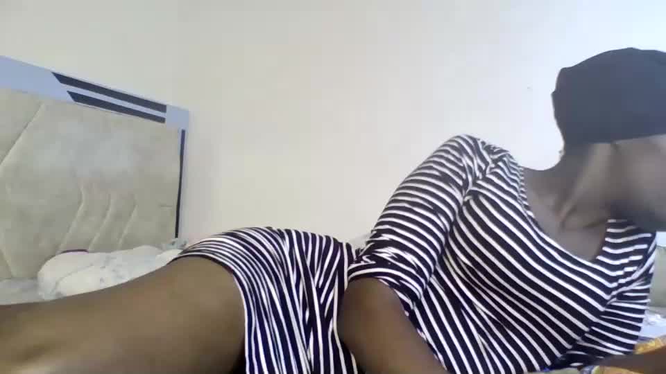 daddies_lover Webcam Chat June 25, 2026