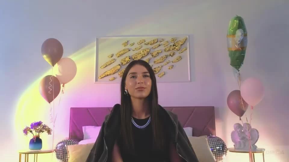 violetta_finch Webcam Chat June 25, 2026