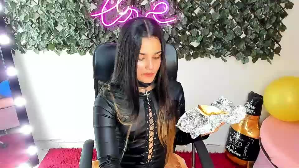 destinyhills_ Webcam Chat June 24, 2026