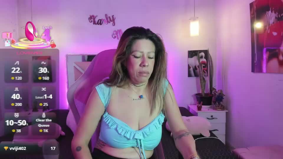 karly_moonn Webcam Chat June 25, 2026