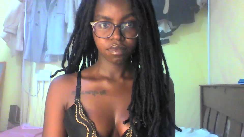 ebonymuse2 Webcam Chat June 27, 2026