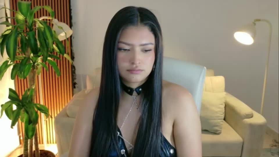 victoria___moon Webcam Chat June 26, 2026