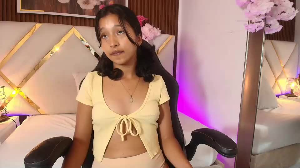 real_doncella_pussy Webcam Chat June 24, 2026