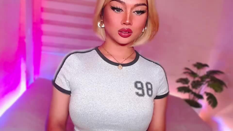 angel_eloaxx Webcam Chat June 27, 2026