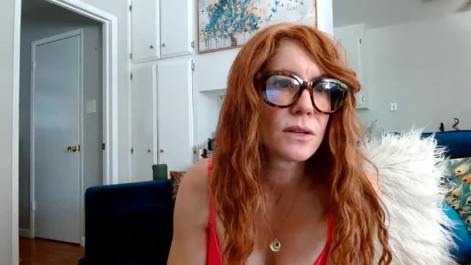 queenamber22 Webcam Chat June 25, 2026
