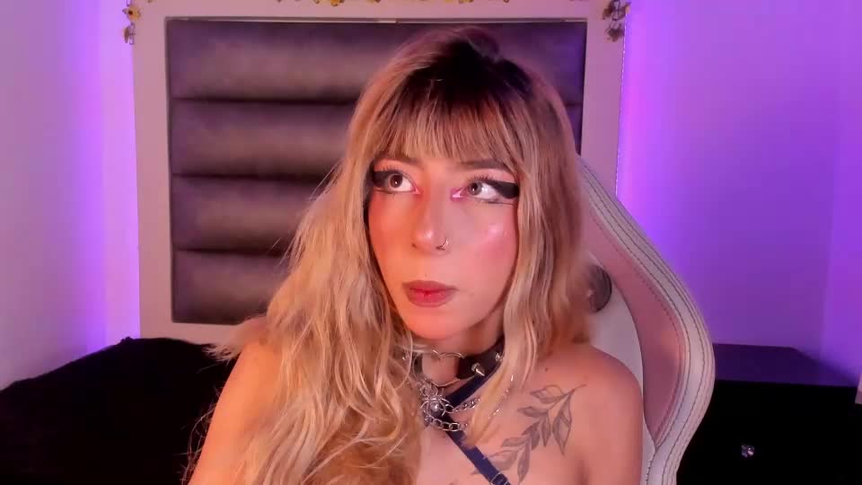lulu_js_ Webcam Chat June 25, 2026