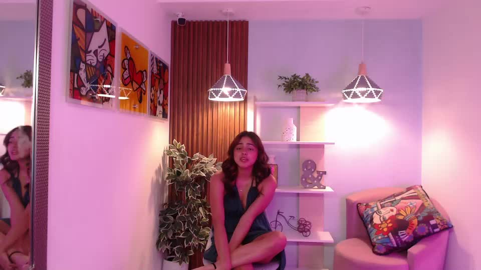 _lucy_grey Webcam Chat June 25, 2026