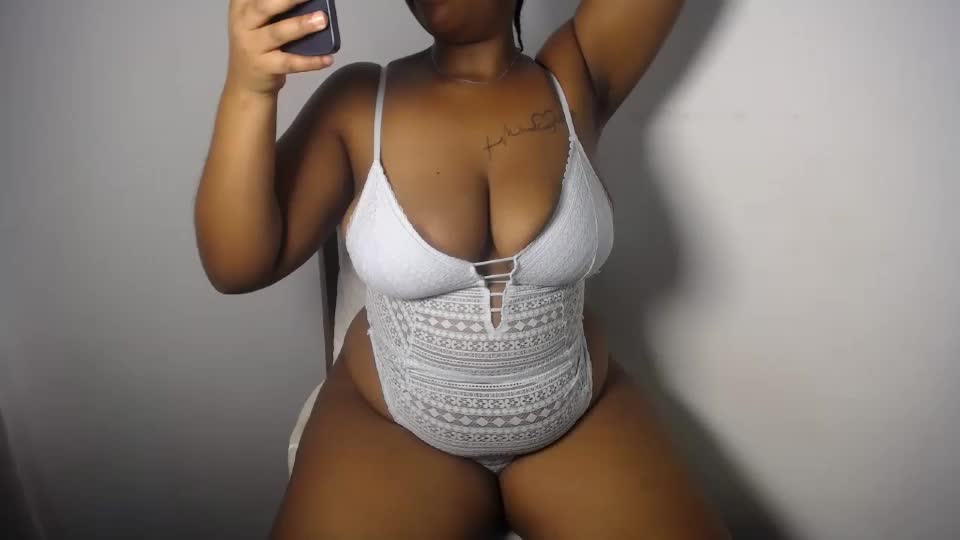 blueyivy Webcam Chat June 27, 2026