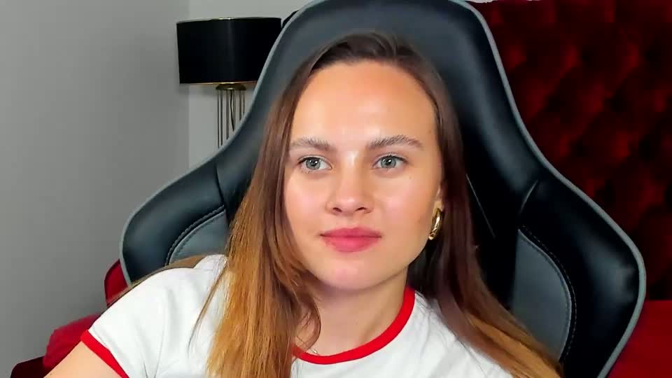 lumerisoren Webcam Chat June 25, 2026