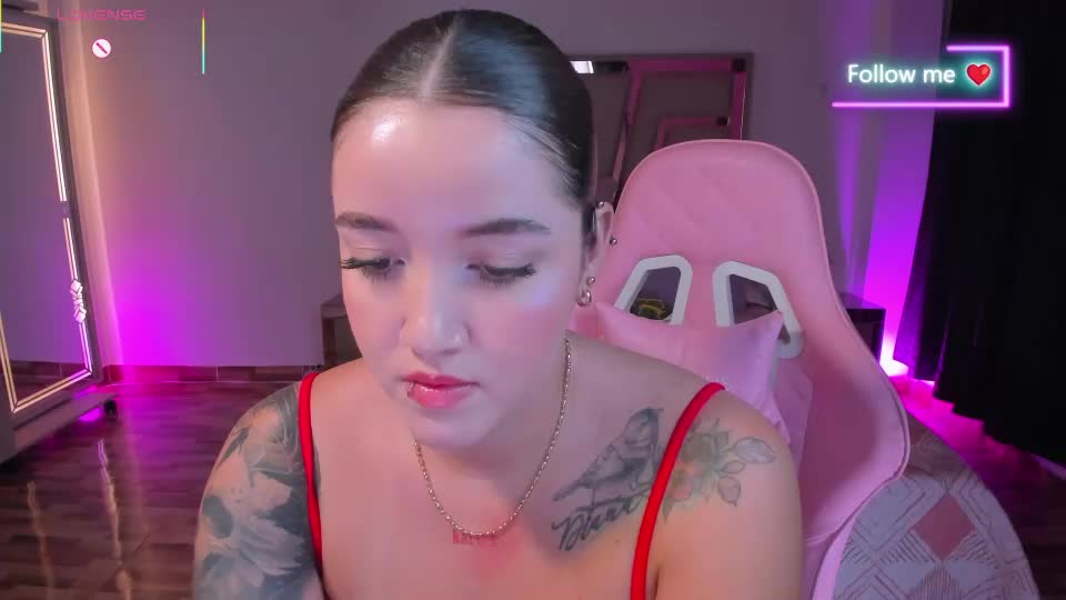 lunna_roosee Webcam Chat June 25, 2026