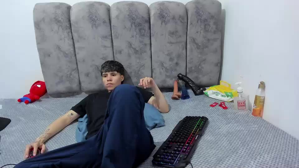 bruno_cruz Webcam Chat June 27, 2026