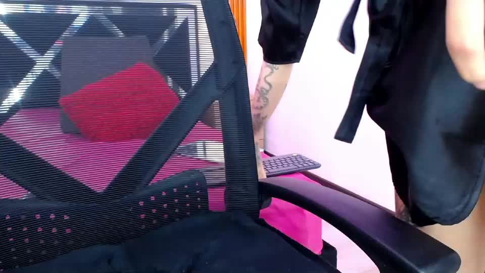savage_doll Webcam Chat June 27, 2026