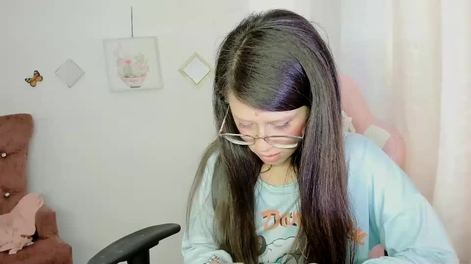 zooeybelair Webcam Chat June 28, 2026