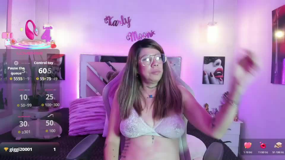 karly_moonn Webcam Chat June 27, 2026