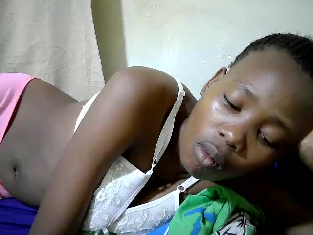 queen_slender Webcam Chat June 26, 2026
