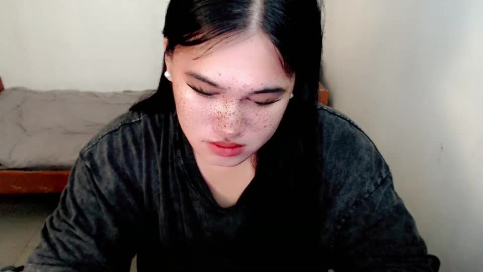 fairy_cuddle Webcam Chat June 27, 2026