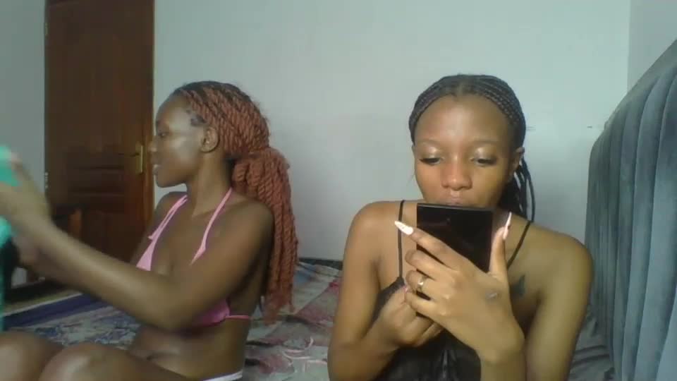heilybunny Webcam Chat June 25, 2026