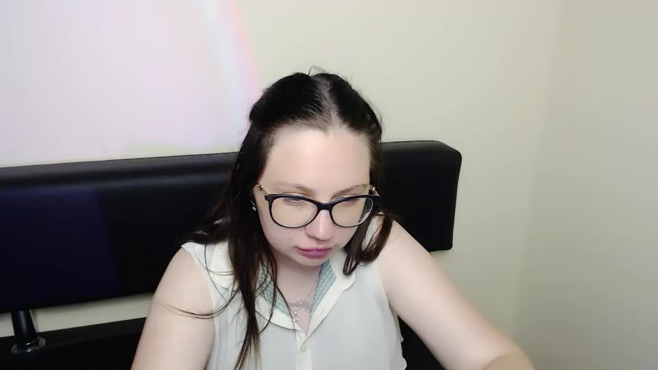 luizaheems_ Webcam Chat June 25, 2026