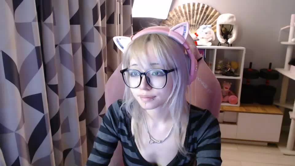 danyelleeyermann Webcam Chat June 28, 2026