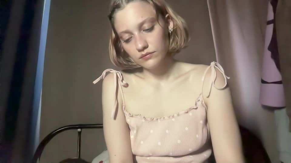 hollyyypoly Webcam Chat June 25, 2026