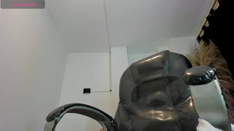 isabella_grace18 Webcam Chat June 25, 2026